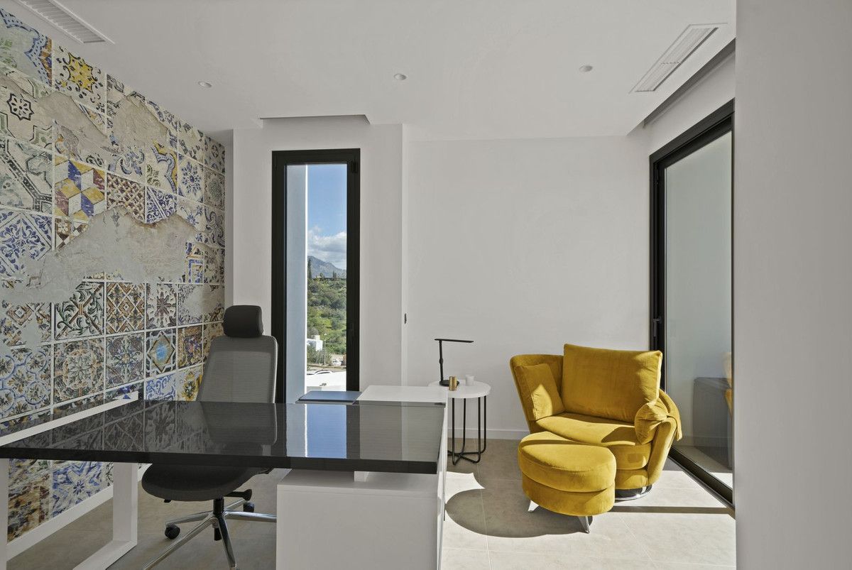 533ce3fa3c48dc87a57445bf776de40f - 22