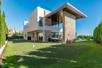 533ce3fa3c48dc87a57445bf776de40f - 28