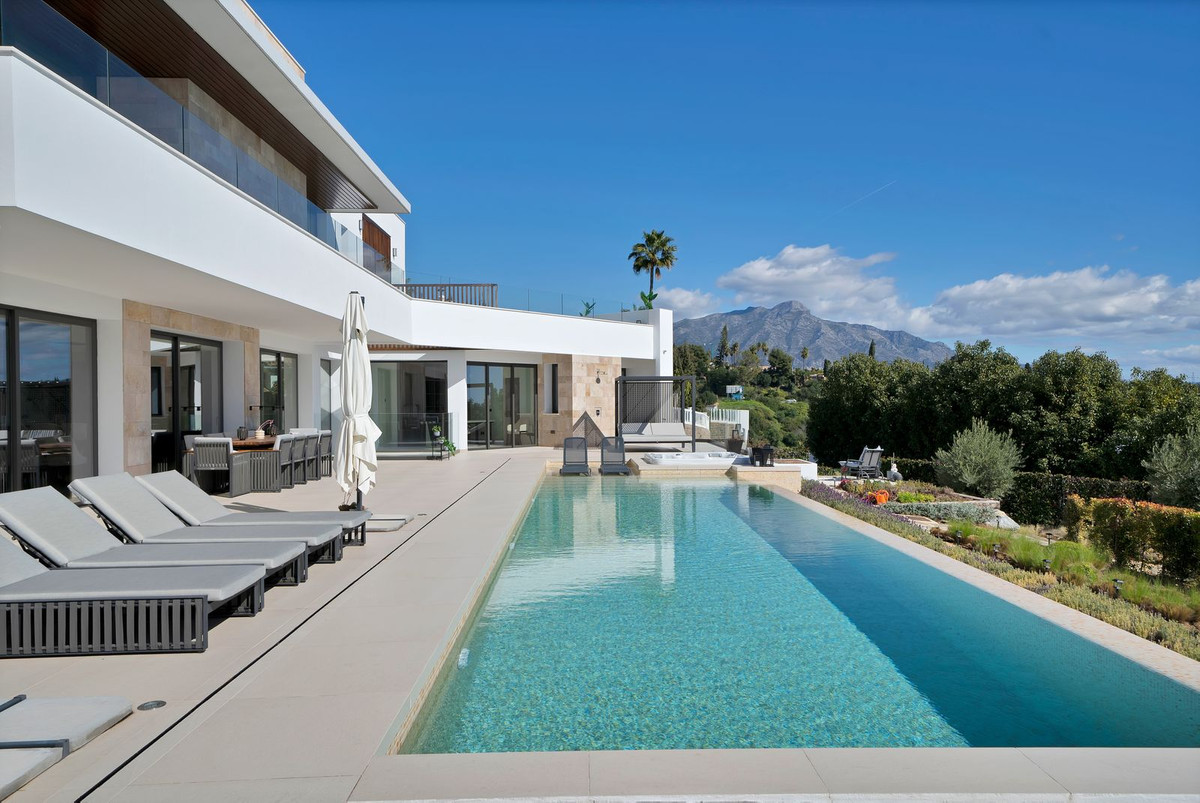 533ce3fa3c48dc87a57445bf776de40f - 29