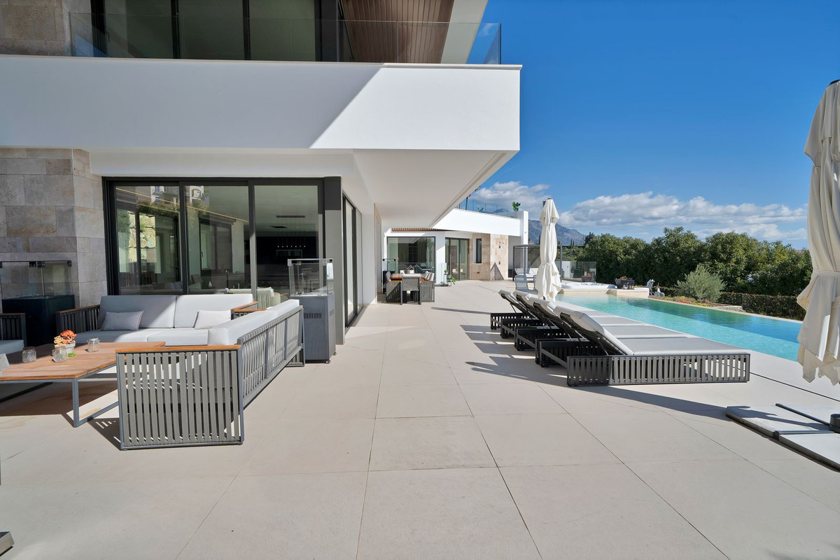 533ce3fa3c48dc87a57445bf776de40f - 31