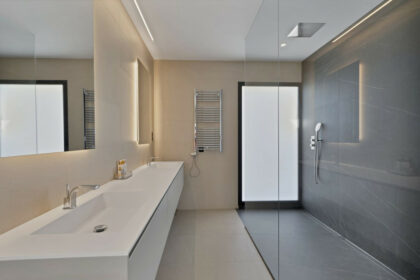 533ce3fa3c48dc87a57445bf776de40f - 43