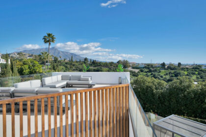 533ce3fa3c48dc87a57445bf776de40f - 54