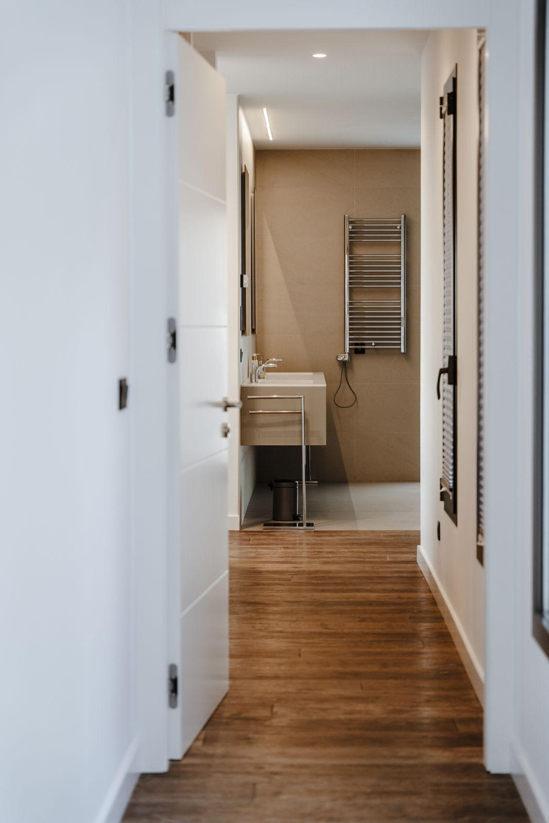 533ce3fa3c48dc87a57445bf776de40f - 68