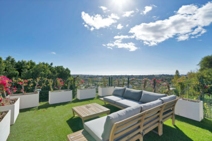 533ce3fa3c48dc87a57445bf776de40f - 93