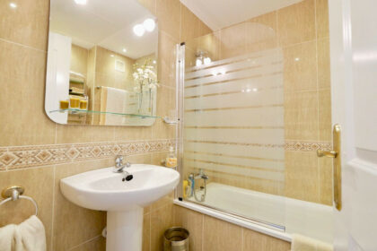 55816873867b7d409d482eac797b1892 - 17