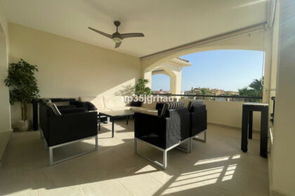 5725aff22a835e765952e13057c81407 - 2