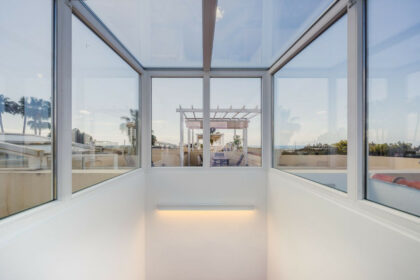 57e4d9fe0549f3799433f7074608e699 - 20