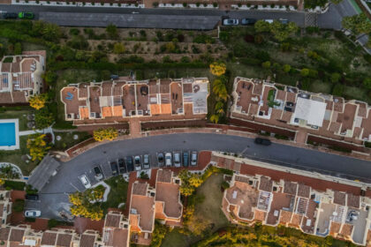 57e4d9fe0549f3799433f7074608e699 - 25