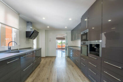 58c8722101db8d38b3a572f6594d215f - 4