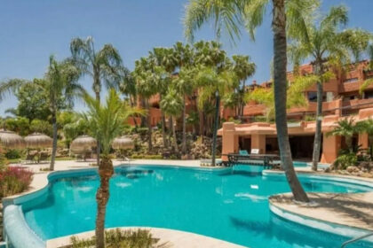 5a20a041fcd043c2c36cad0f8702f905 - 16