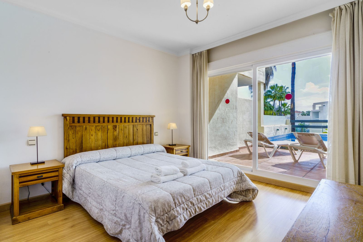 5a65271f83975ca9a1fc784678736c56 - 10