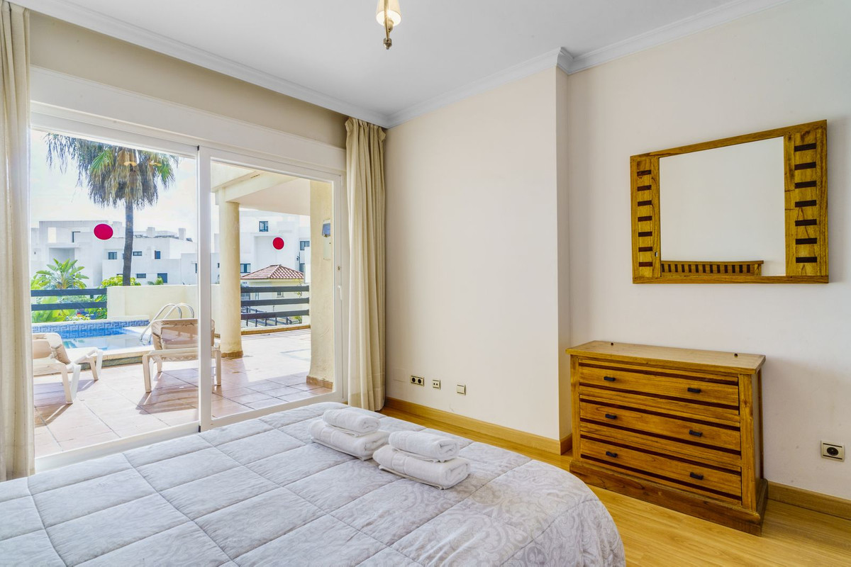 5a65271f83975ca9a1fc784678736c56 - 11