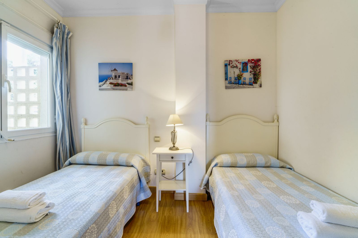 5a65271f83975ca9a1fc784678736c56 - 14