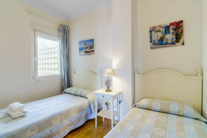 5a65271f83975ca9a1fc784678736c56 - 15