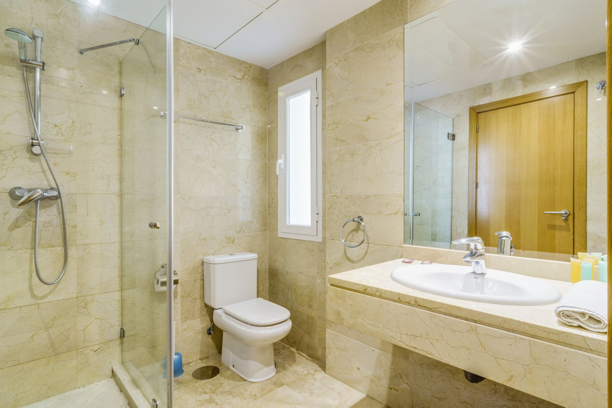 5a65271f83975ca9a1fc784678736c56 - 16