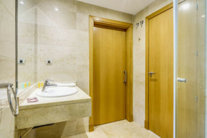 5a65271f83975ca9a1fc784678736c56 - 17