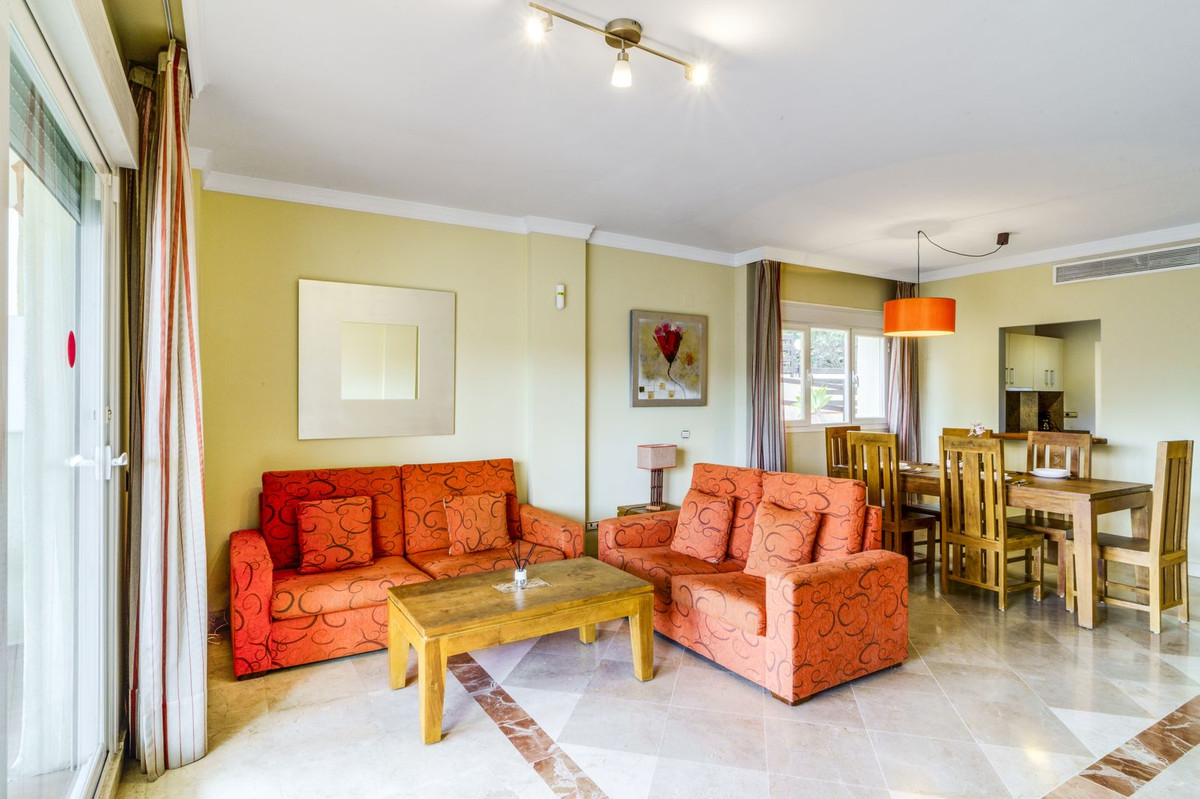 5a65271f83975ca9a1fc784678736c56 - 4