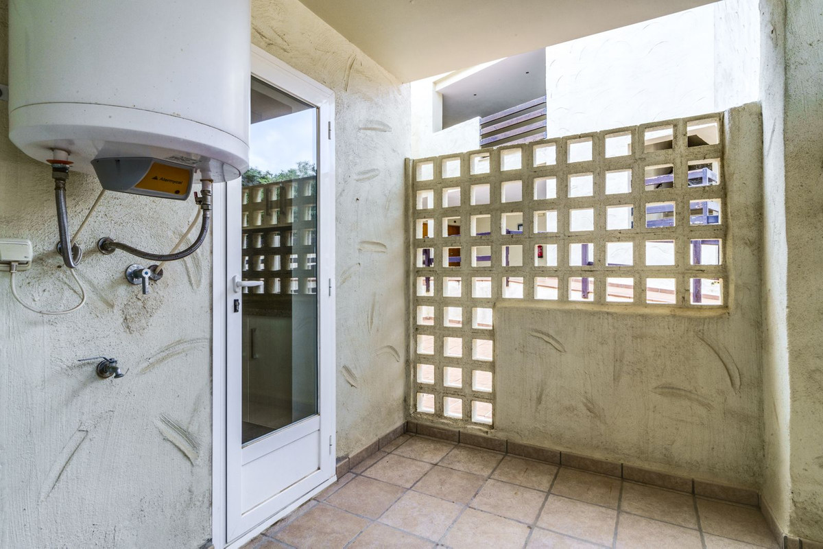 5a65271f83975ca9a1fc784678736c56 - 9