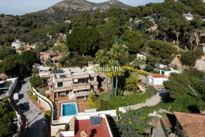 5ca68d38709bb5ae6b0541b457920a87 - 49