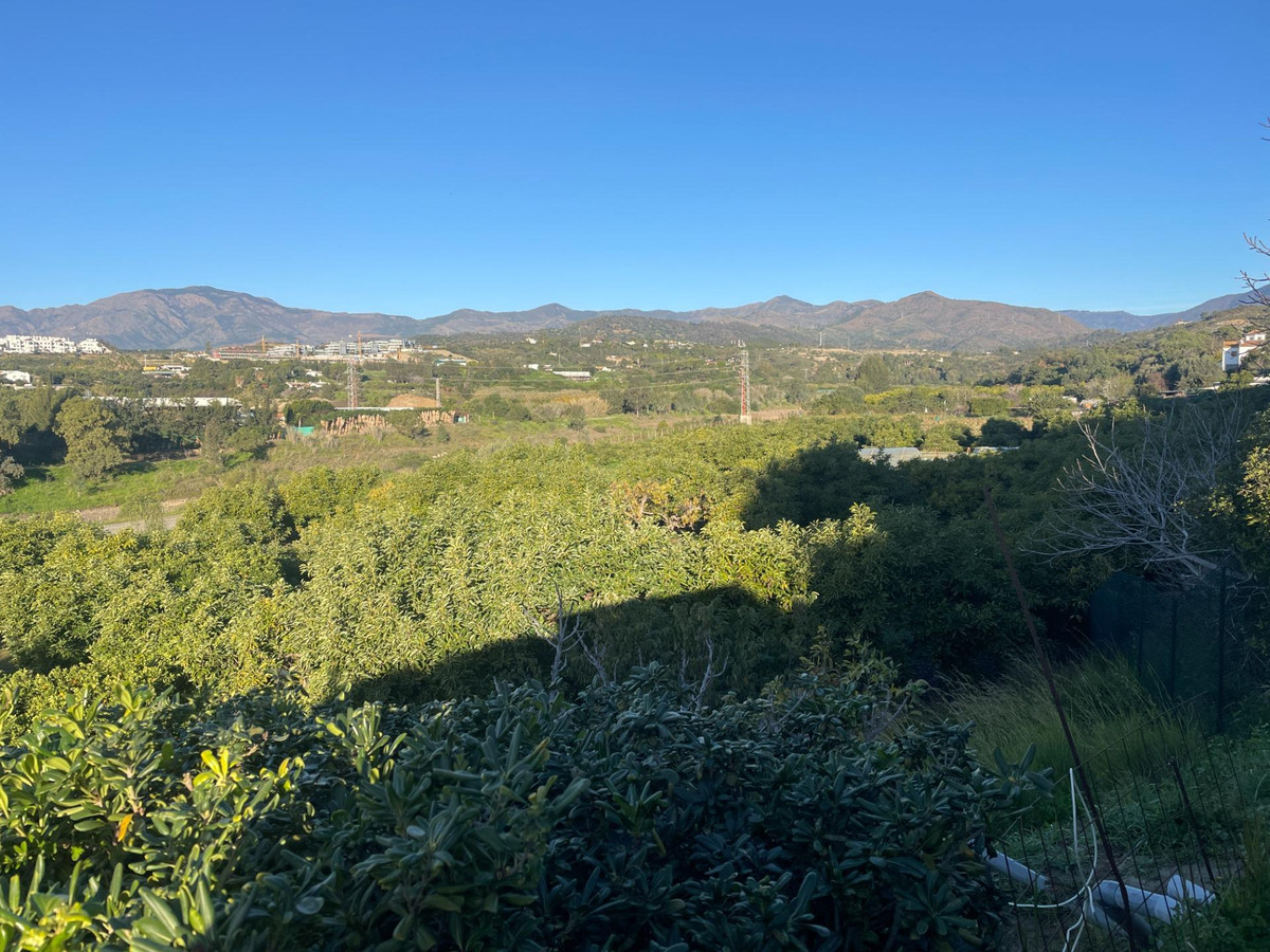 5d09261eac711c675d8f4d4647f74b46 - 17