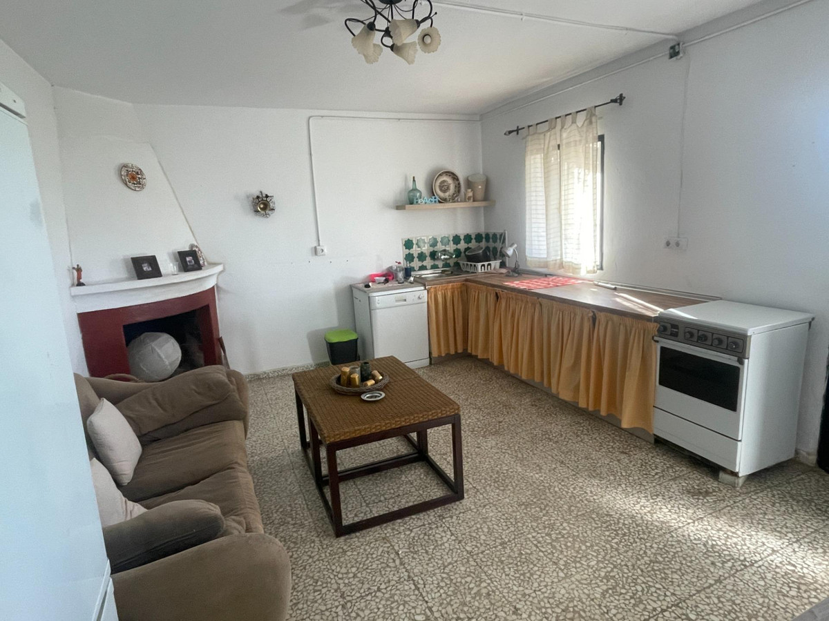 5d09261eac711c675d8f4d4647f74b46 - 5