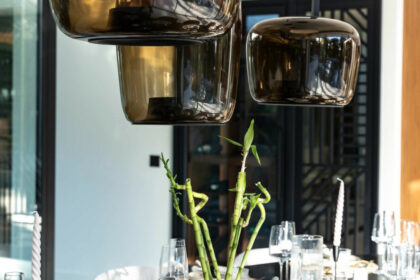 63d9a67e58719ce777b24a98595bead8 - 23