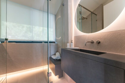 63d9a67e58719ce777b24a98595bead8 - 25