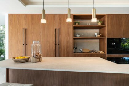 63d9a67e58719ce777b24a98595bead8 - 40