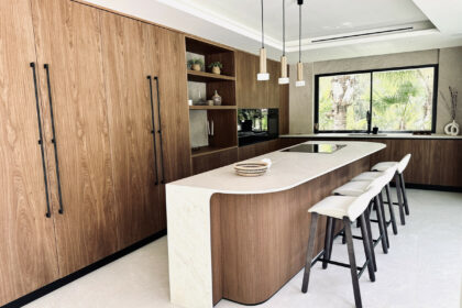 63d9a67e58719ce777b24a98595bead8 - 46