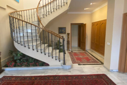 6469bbacc52eec6db90c60ea04fb333c - 12