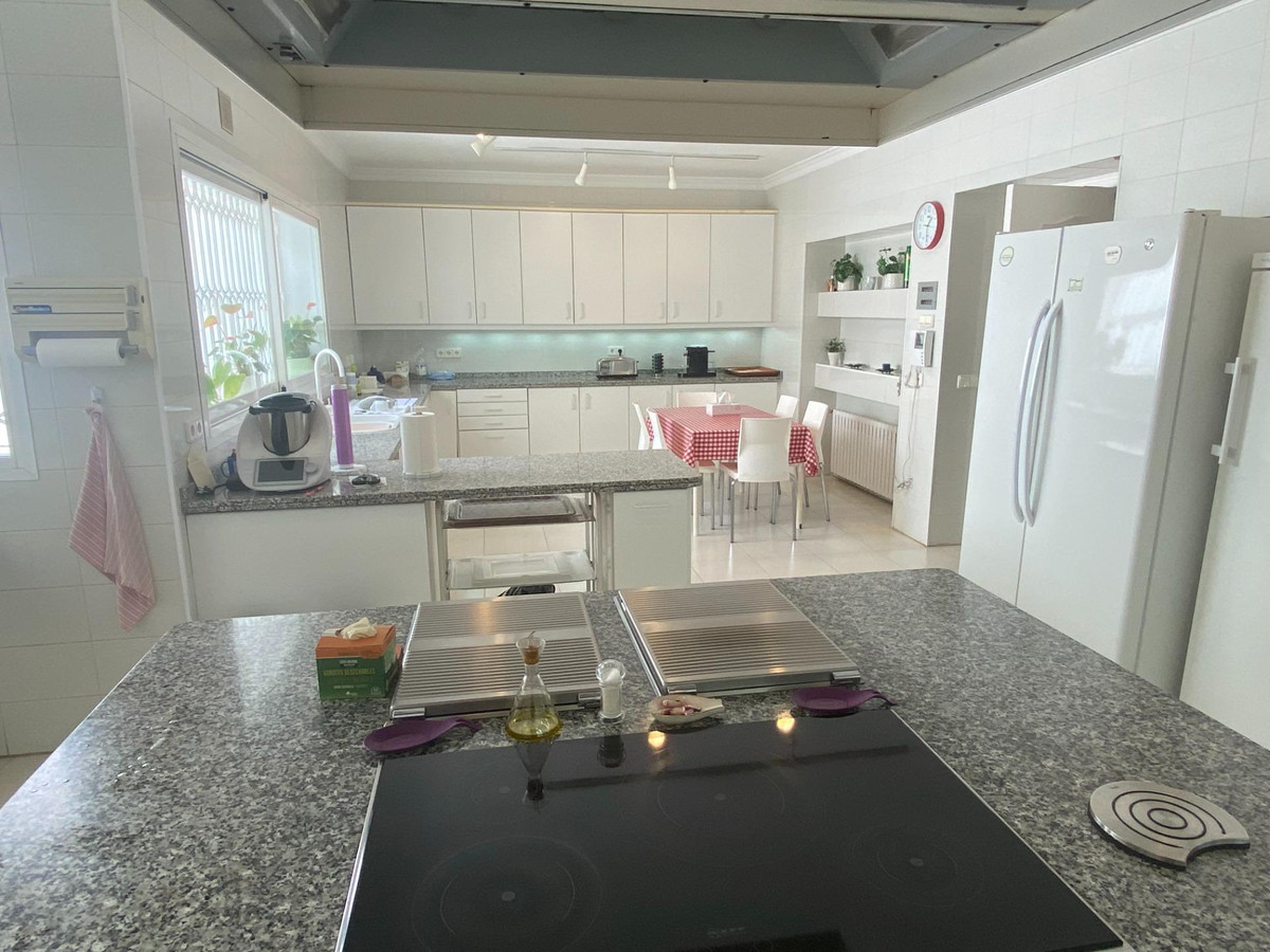 6469bbacc52eec6db90c60ea04fb333c - 45