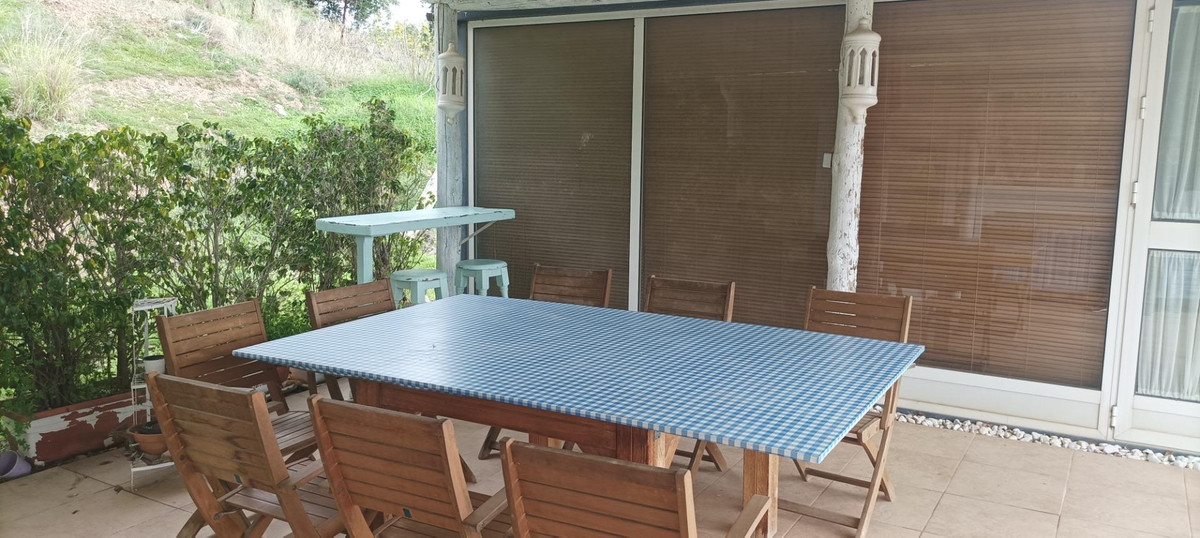 661ea84a93ed94156bde98a7efc026b8 - 5