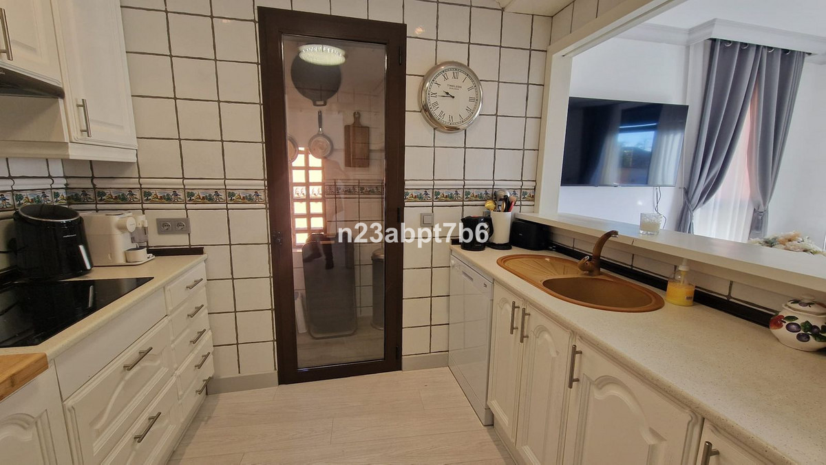 66be72b13ef24b9624747362411a2d1e - 5