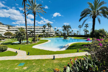 6959c1ec08de8fcc9703c5a43275a284 - 1