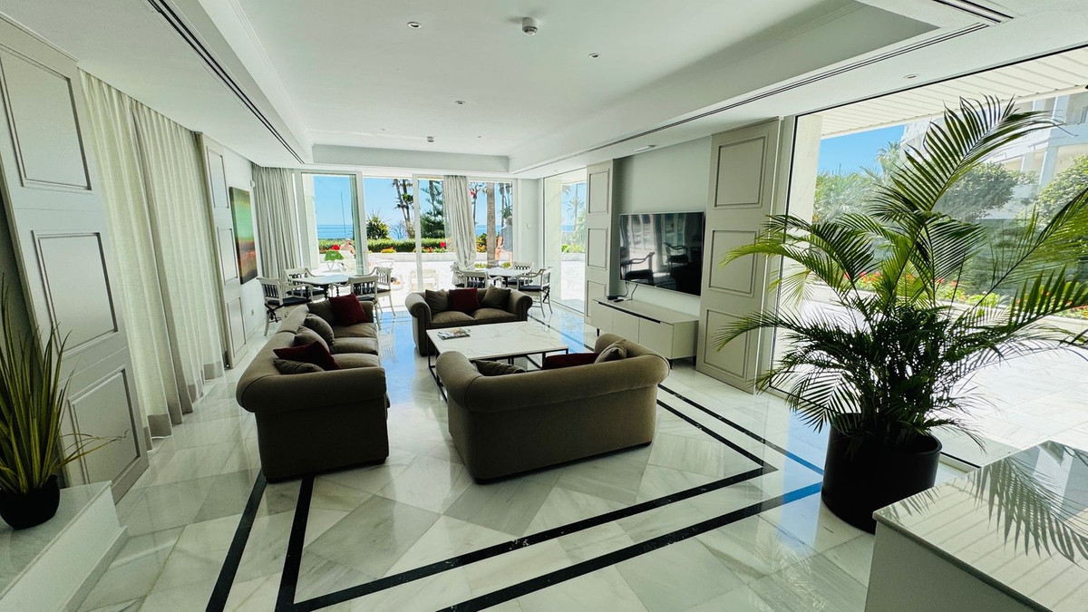 6959c1ec08de8fcc9703c5a43275a284 - 15