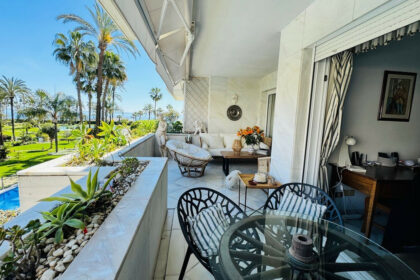 6959c1ec08de8fcc9703c5a43275a284 - 9