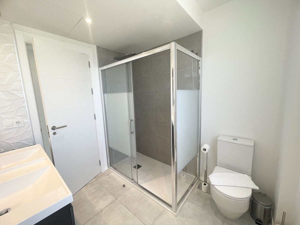 6b264a4a44ffd33917f1b1749cb83ebf - 23