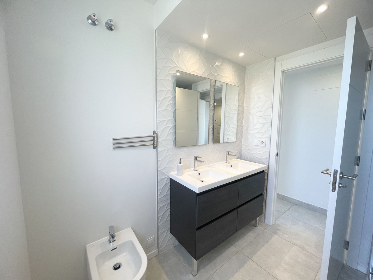 6b264a4a44ffd33917f1b1749cb83ebf - 26