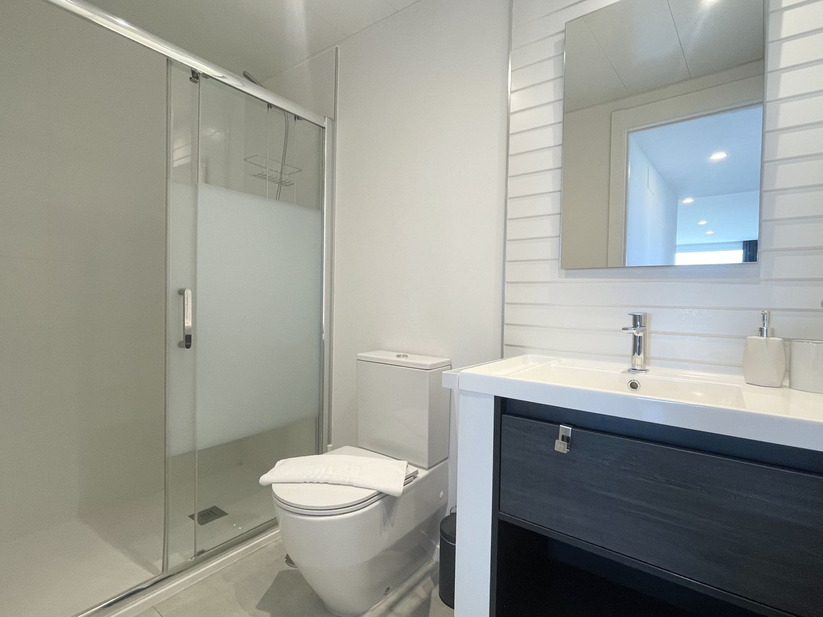 6b264a4a44ffd33917f1b1749cb83ebf - 32