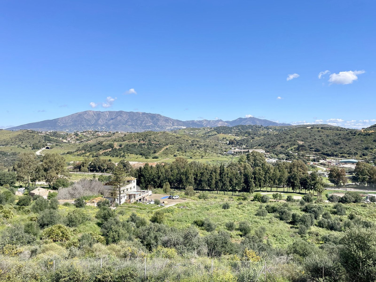 6b264a4a44ffd33917f1b1749cb83ebf - 37