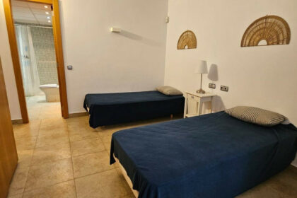 747de4a2eb1c1f4bb7b0632aa3813f5e - 16