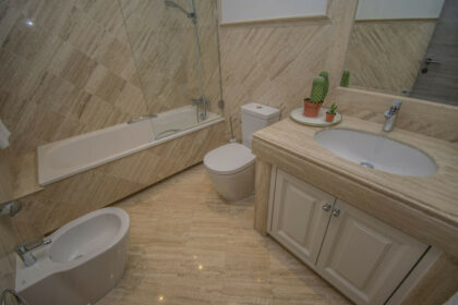 76088d77b8d261719e4f20ebf778fad5 - 14