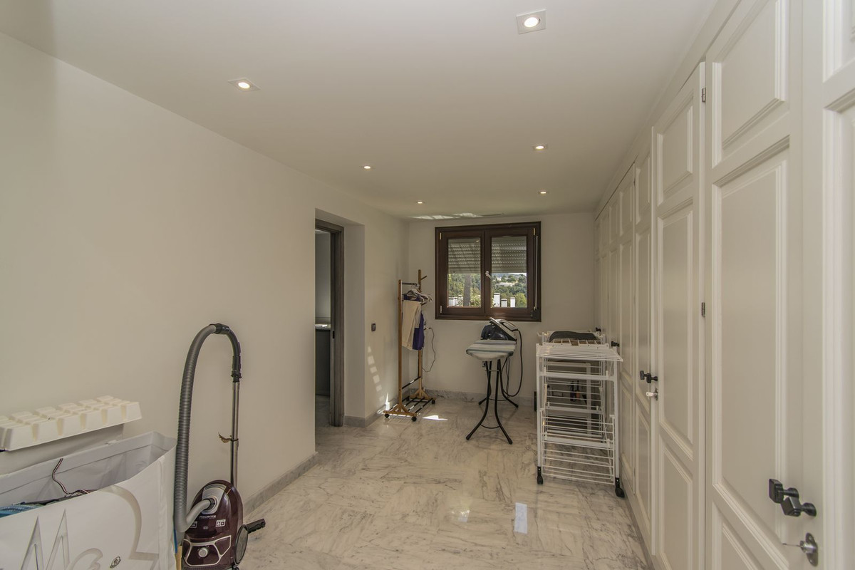 76088d77b8d261719e4f20ebf778fad5 - 15