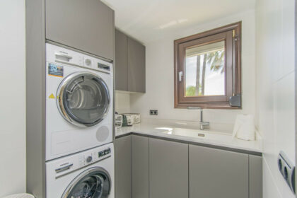 76088d77b8d261719e4f20ebf778fad5 - 17