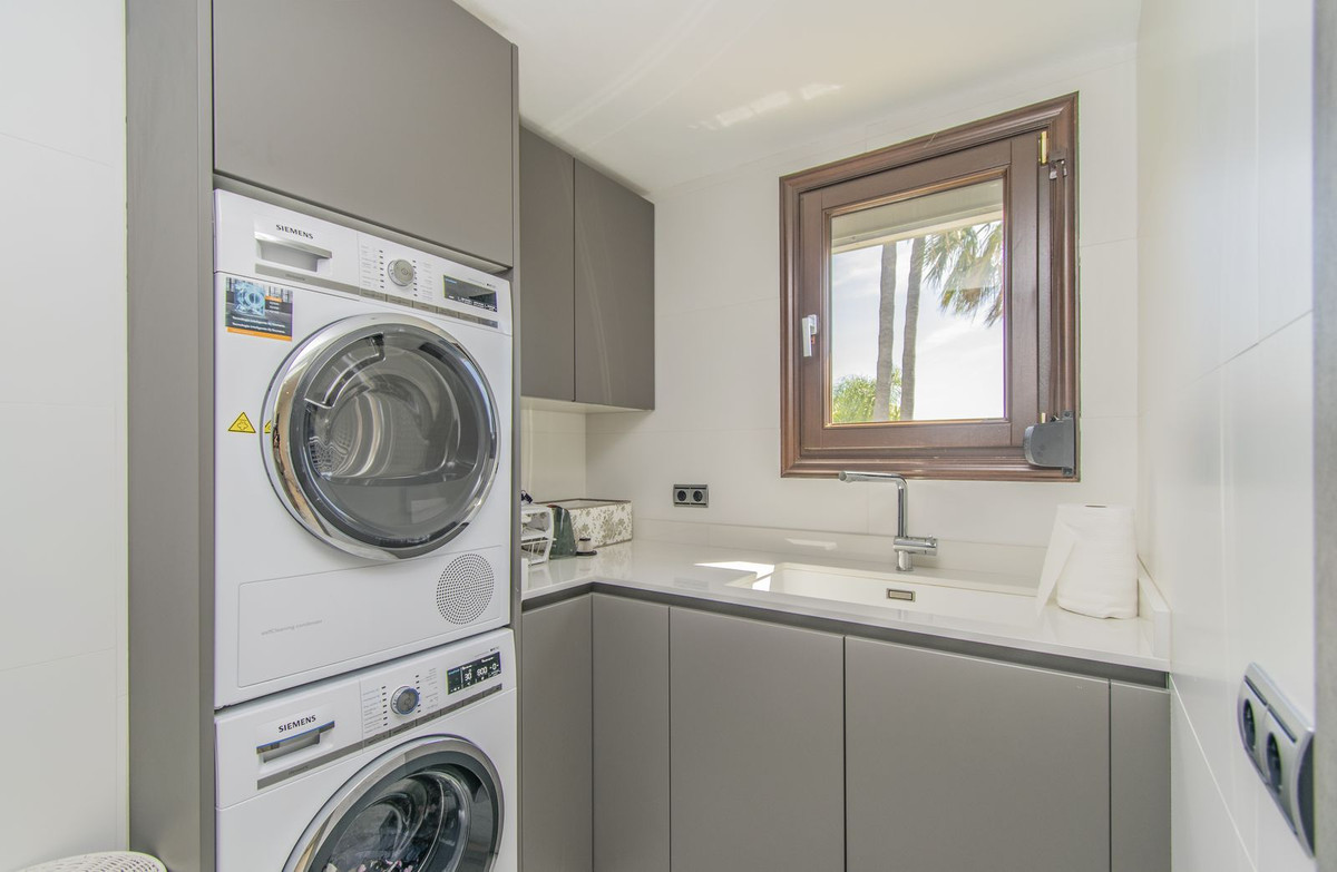 76088d77b8d261719e4f20ebf778fad5 - 17