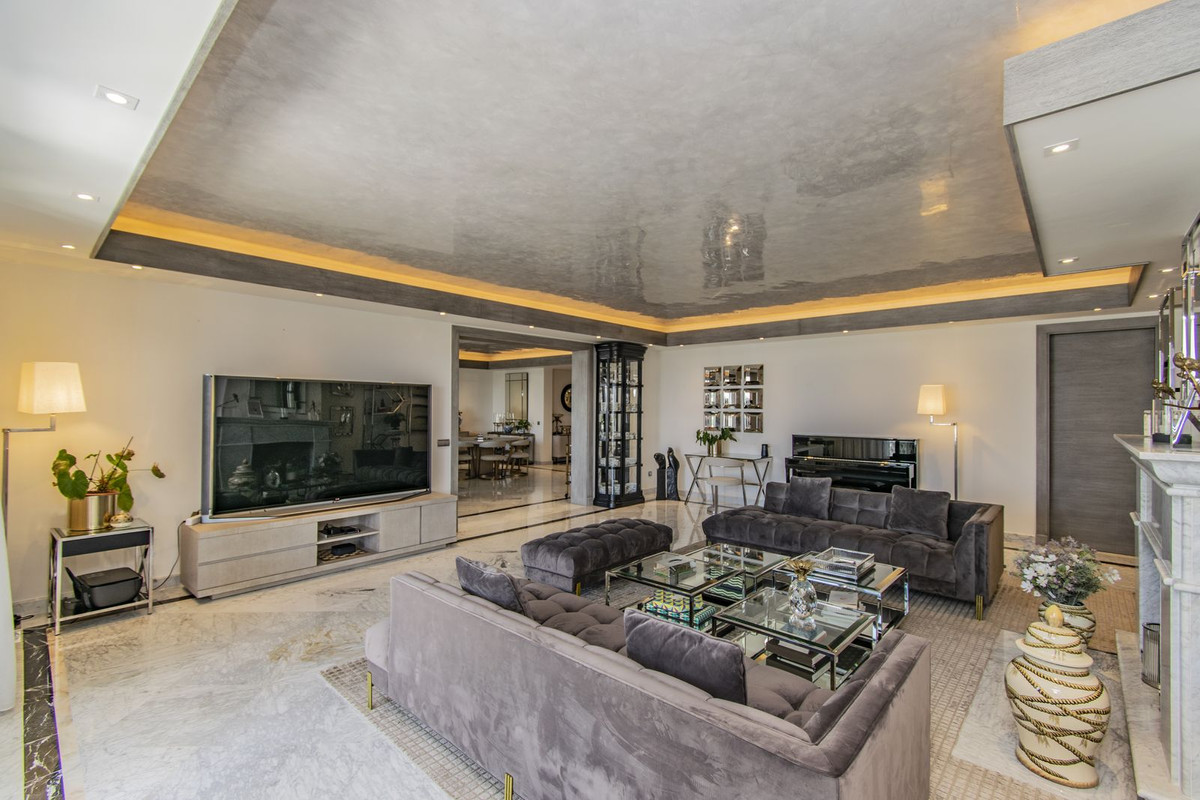 76088d77b8d261719e4f20ebf778fad5 - 22