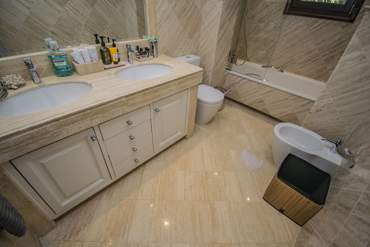 76088d77b8d261719e4f20ebf778fad5 - 34