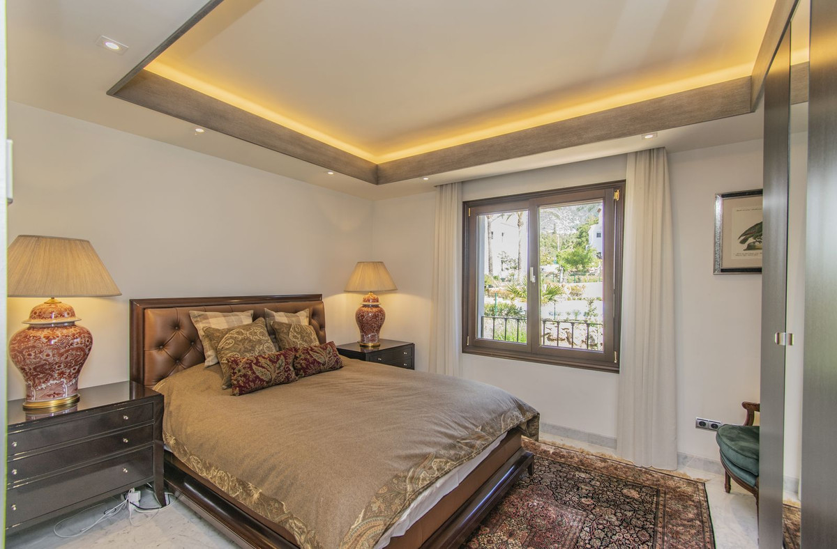 76088d77b8d261719e4f20ebf778fad5 - 6