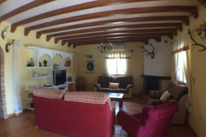 77fdfd9cdb8e303532617cec73e04f92 - 10