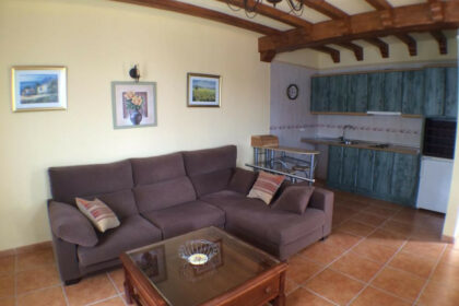 77fdfd9cdb8e303532617cec73e04f92 - 12